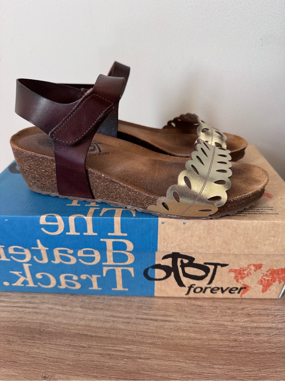 OTBT leather wedge sandals